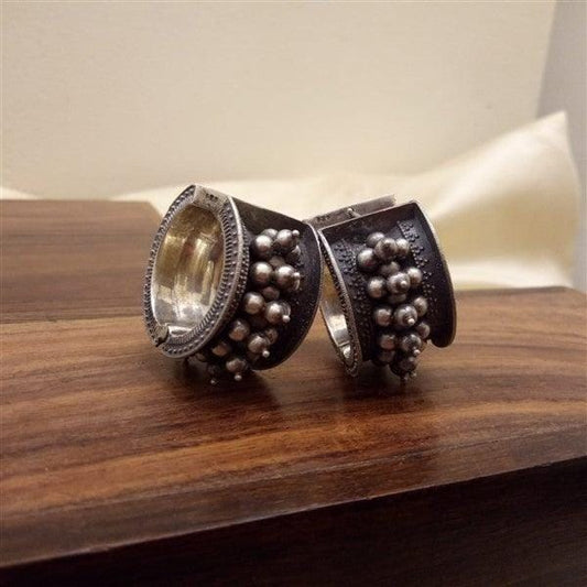 Broad Hoops